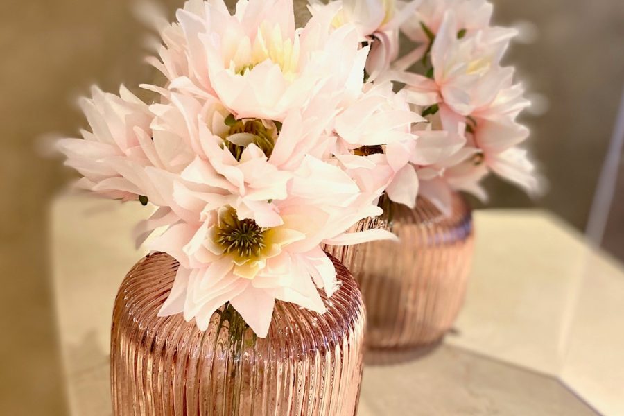 gallery-item